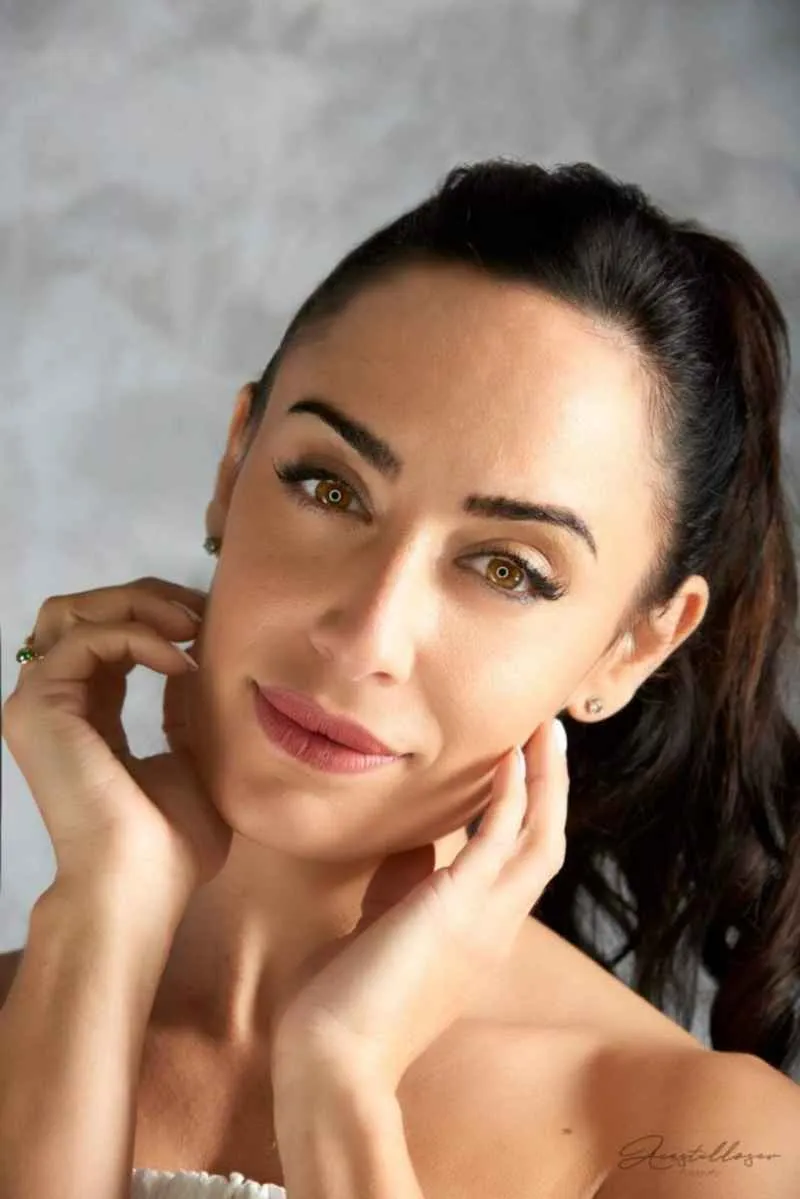 Хания Гузман